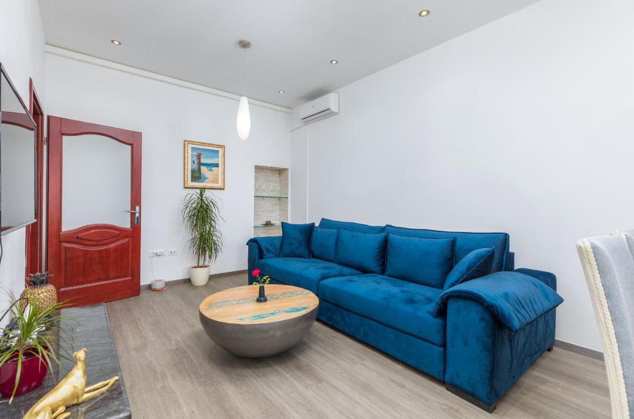 Apartment Augusto - Sea View Pula Exteriér fotografie